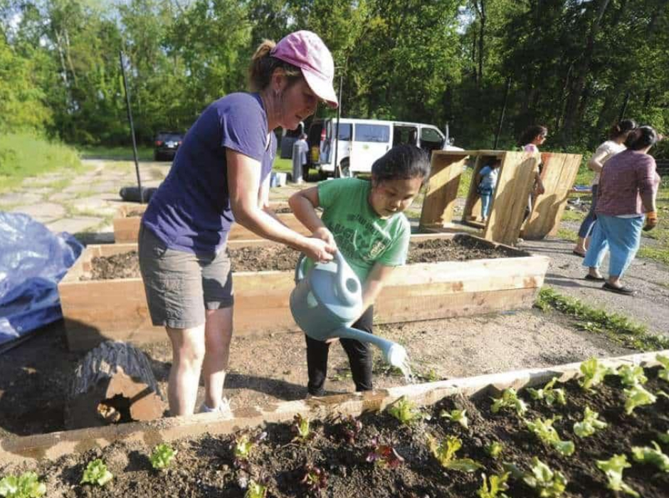 giving2grow south hills interfaith ministry grantee gardening
